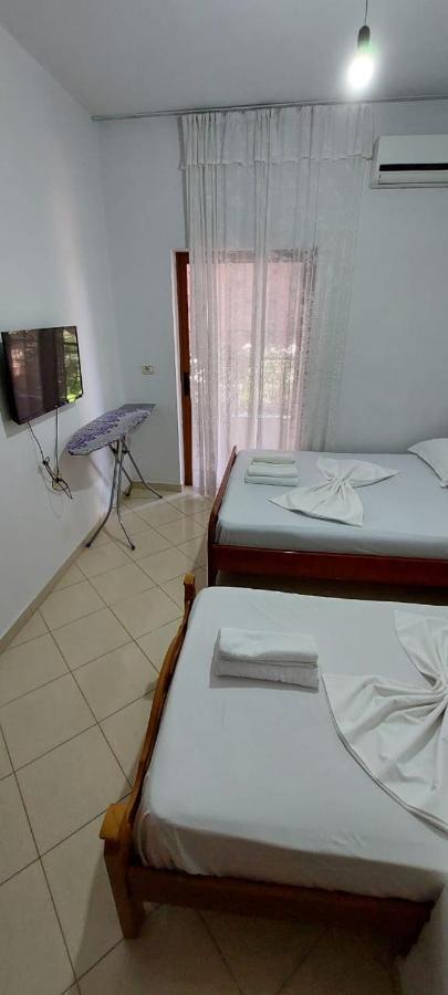 Summerland Saranda Buitenkant foto