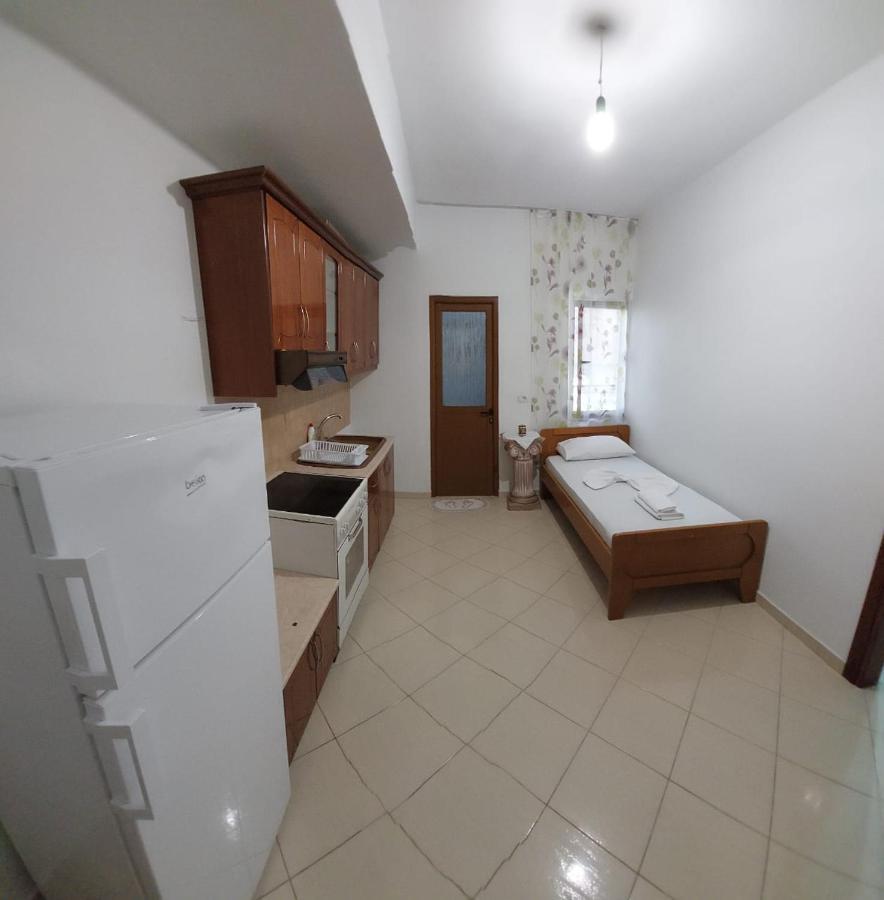 Summerland Saranda Buitenkant foto