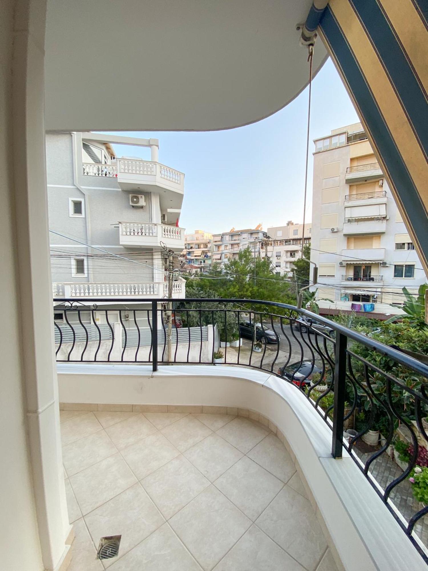 Summerland Saranda Buitenkant foto